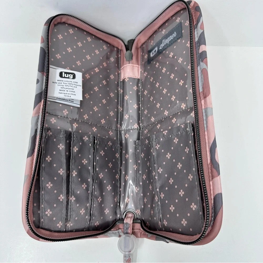 lug functional makeup